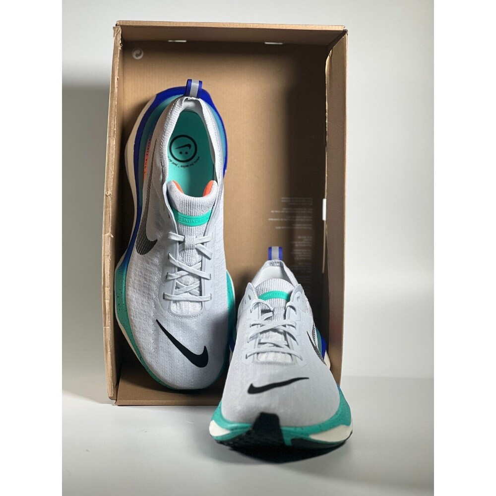 Nike Men's Gray and Blue Sneakers - Picture 9 of 10